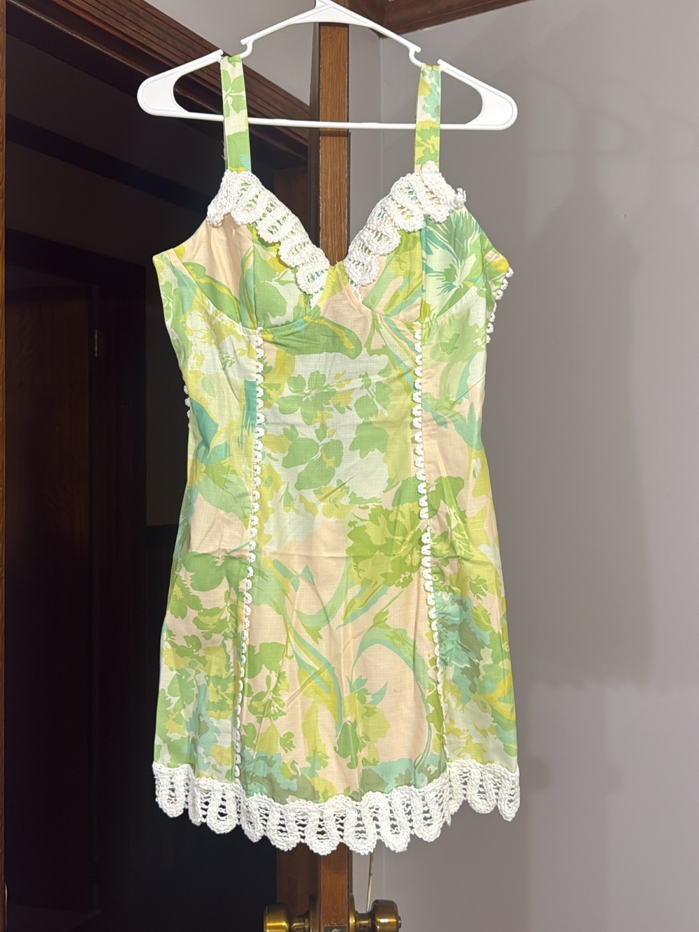 SHEIN Green Floral Lace-Trim Mini Dress